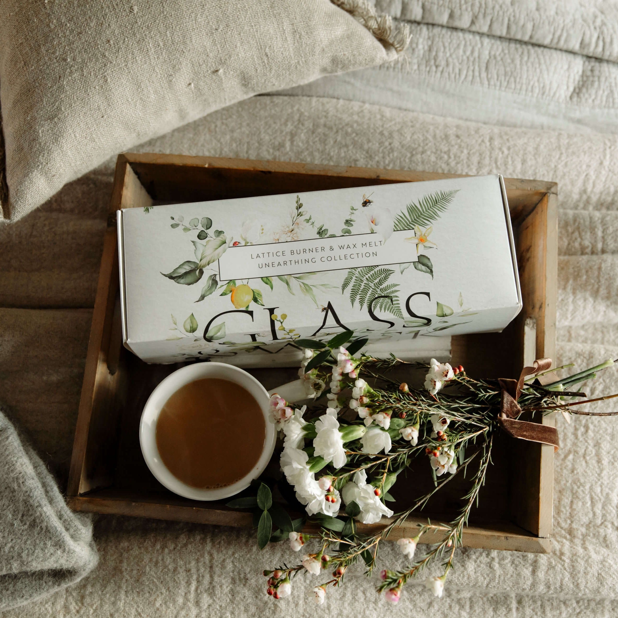 Unearthing Collection Lattice Burner & Wax Melt Gift Set