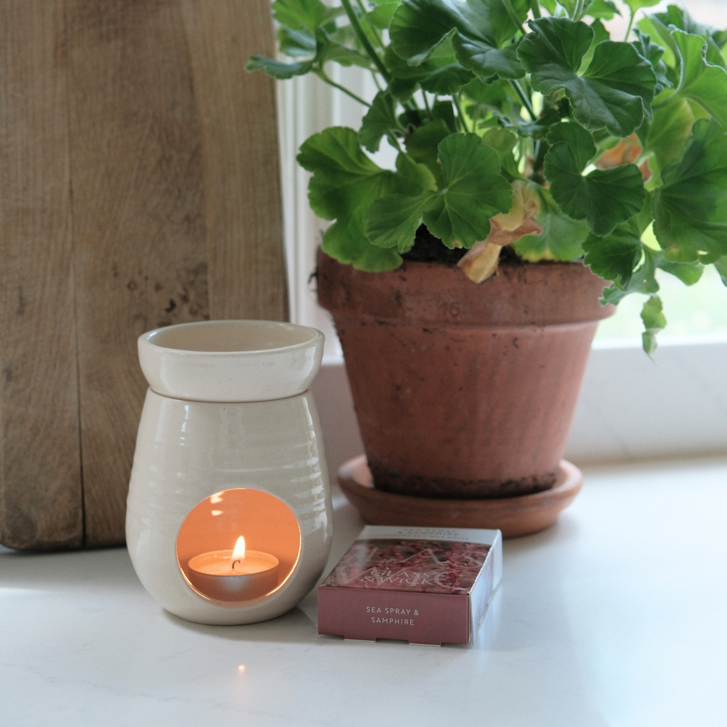 The Hive Burner - Natural Glaze (Handthrown by Eleanor Torbati)