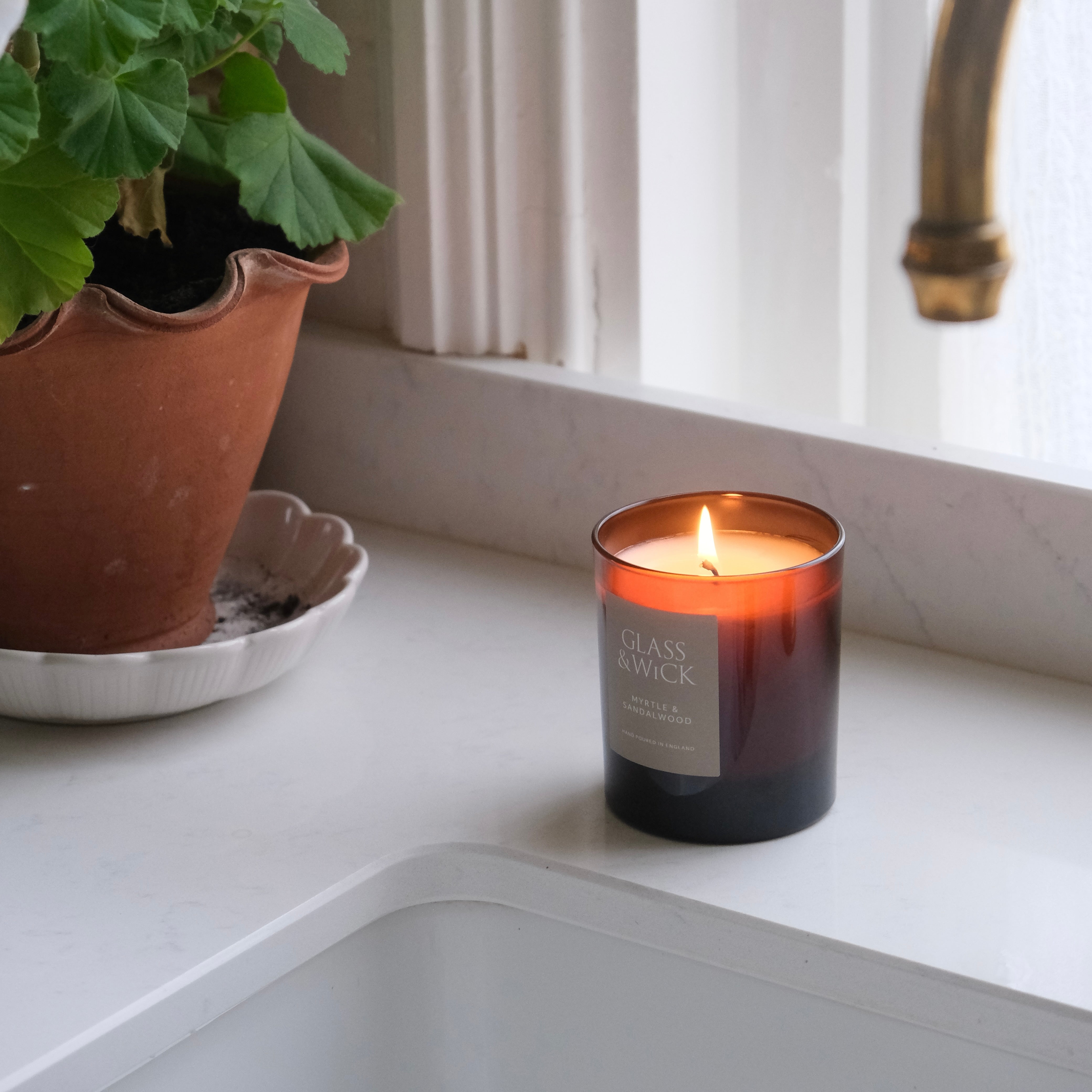 Myrtle & Sandalwood Amber Candle