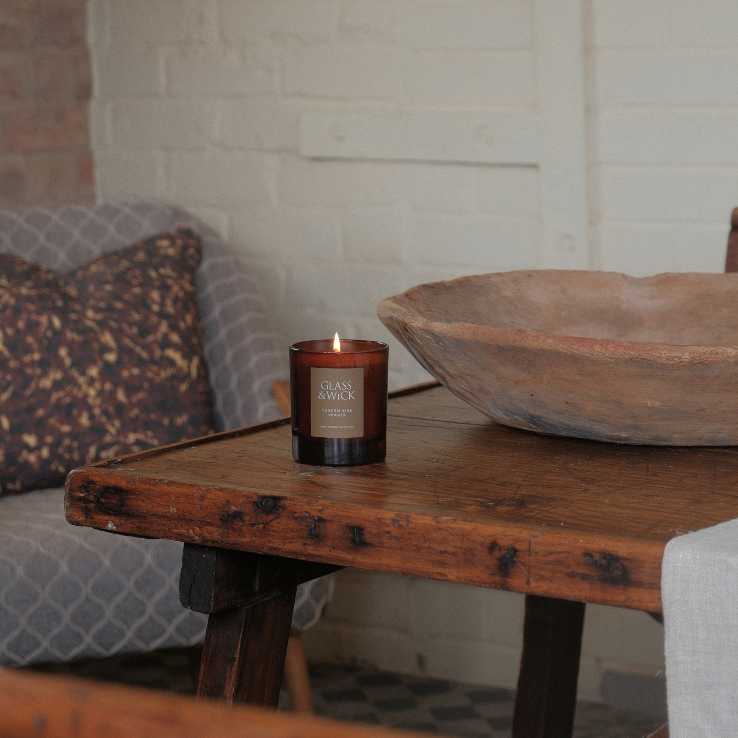 Tuscan Vine Leaves Amber Candle