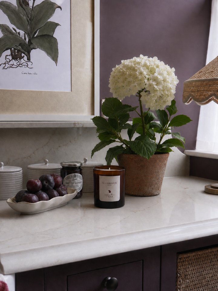 Japanese Plum &amp; Rhubarb Amber Candle