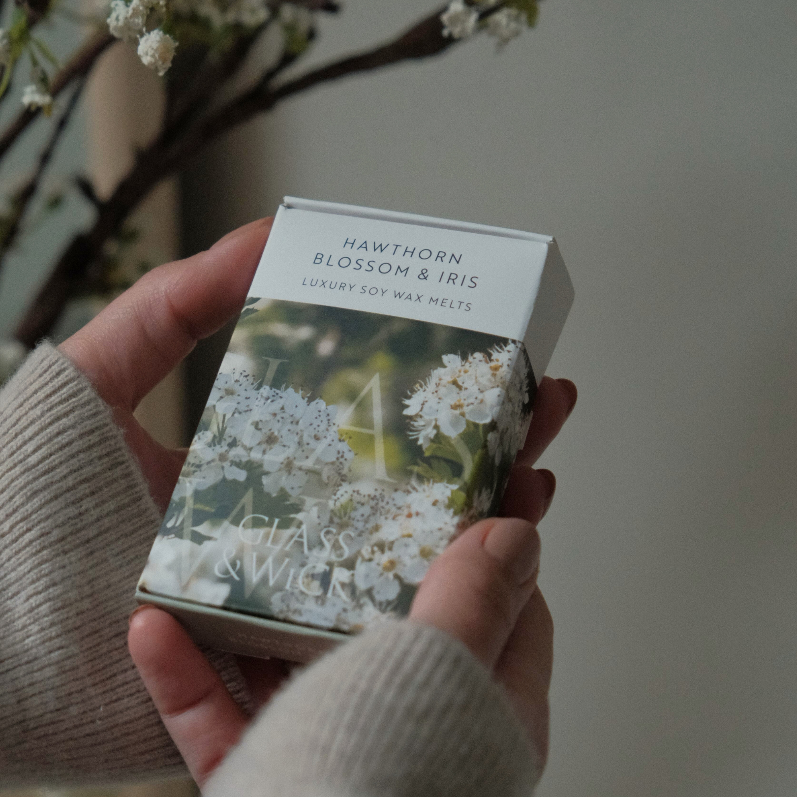 Hawthorn Blossom & Iris Soy Wax Melts