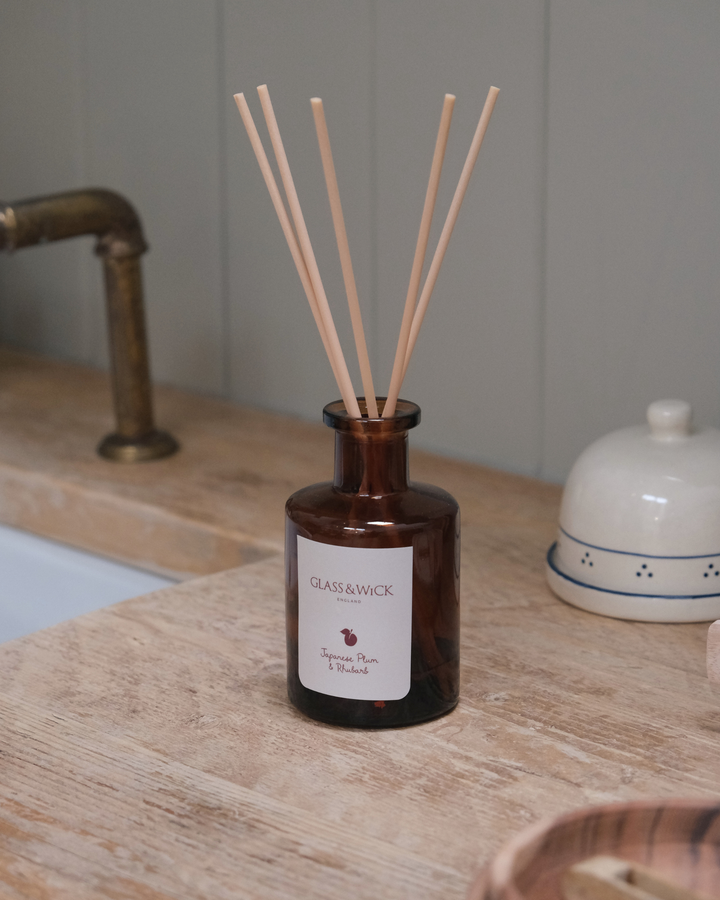 Japanese Plum &amp; Rhubarb Amber Diffuser