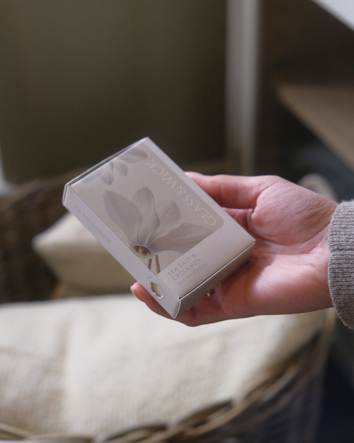 Sea Salt &amp; Cyclamen Soy Wax Melts