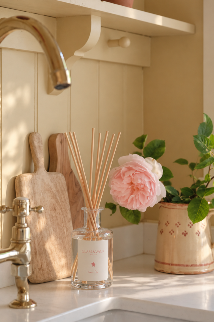 Sweet Pea Reed Diffuser