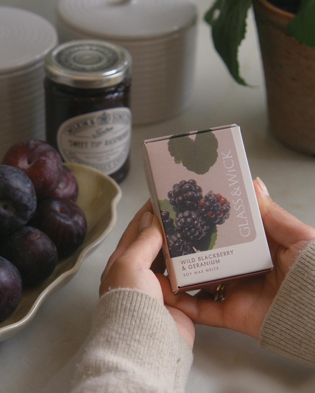 Wild Blackberry &amp; Geranium Soy Wax Melts