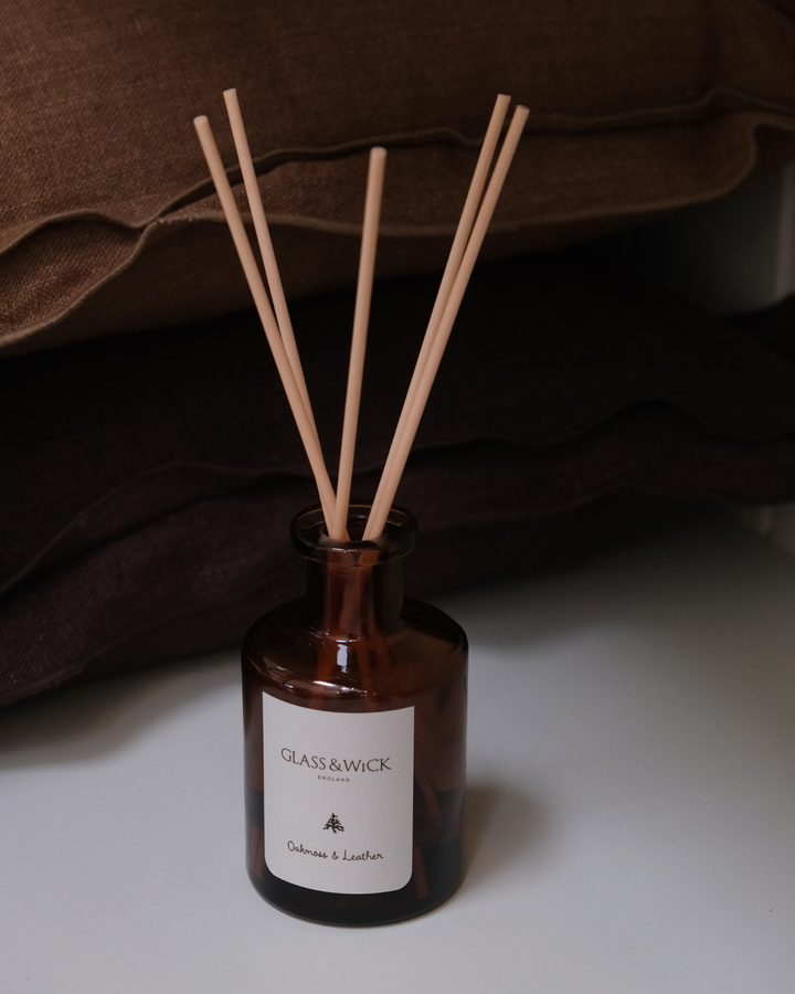 Oakmoss &amp; Leather Amber Reed Diffuser