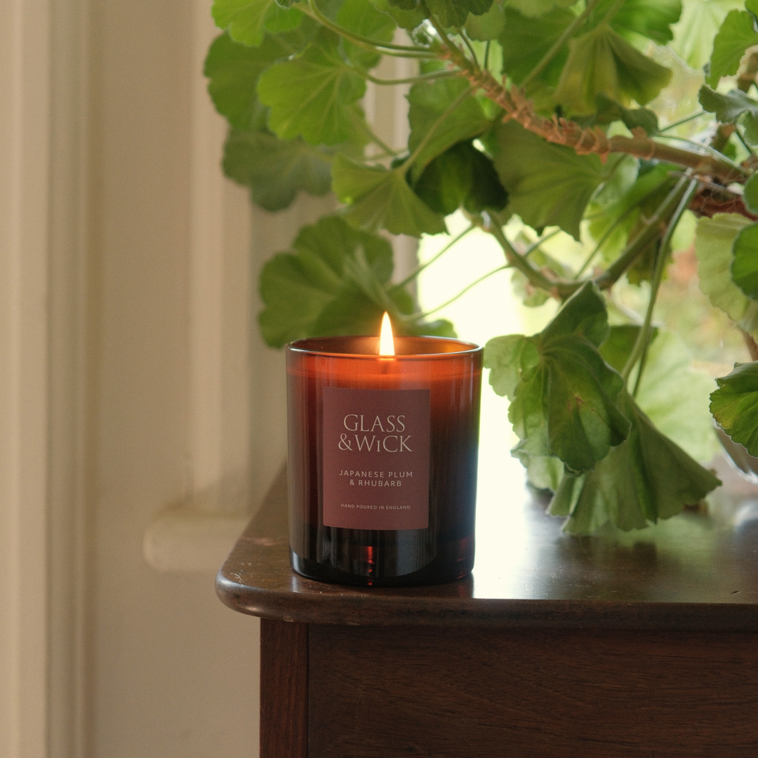 Japanese Plum &amp; Rhubarb Amber Candle